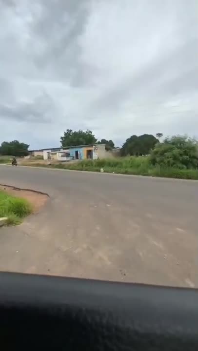 3 terrains contigus à vendre à Tchêlêkro