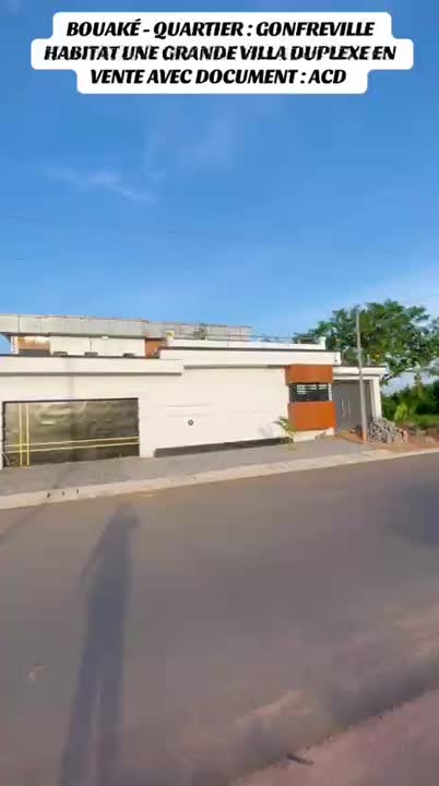 Duplex à vendre à Gonfreville Habitat — 675 m² avec 6 studios