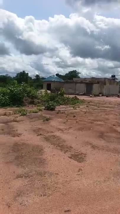 Terrain de 500 m² à vendre à Bouaké Route de Diabo
