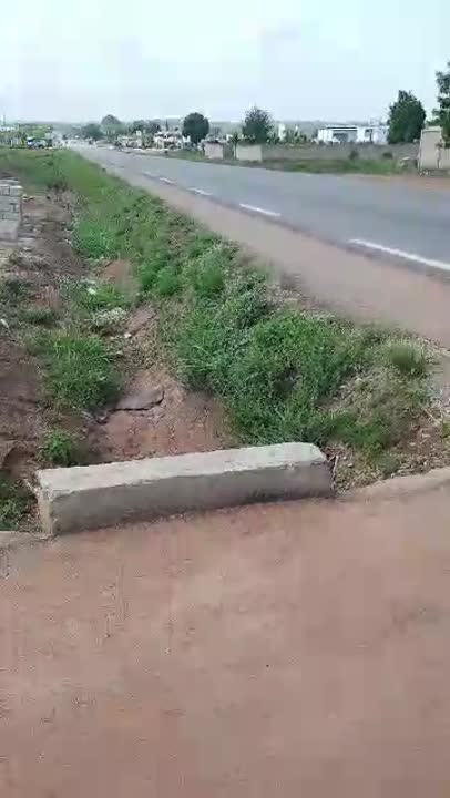 Terrain de 1 ha à vendre à Djebonoua (TF + ACD)
