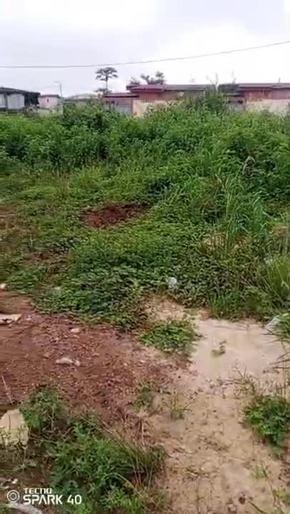 Terrain de 500 m² à vendre à Cité des Impôts (ACD disponible)
