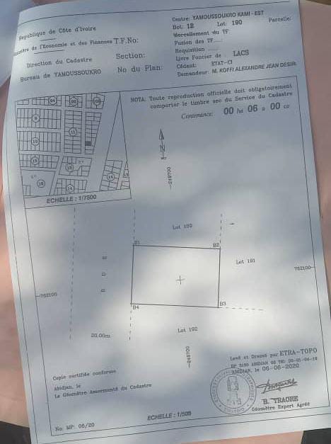 Terrain de 600 m² à vendre à Yamoussoukro Kami